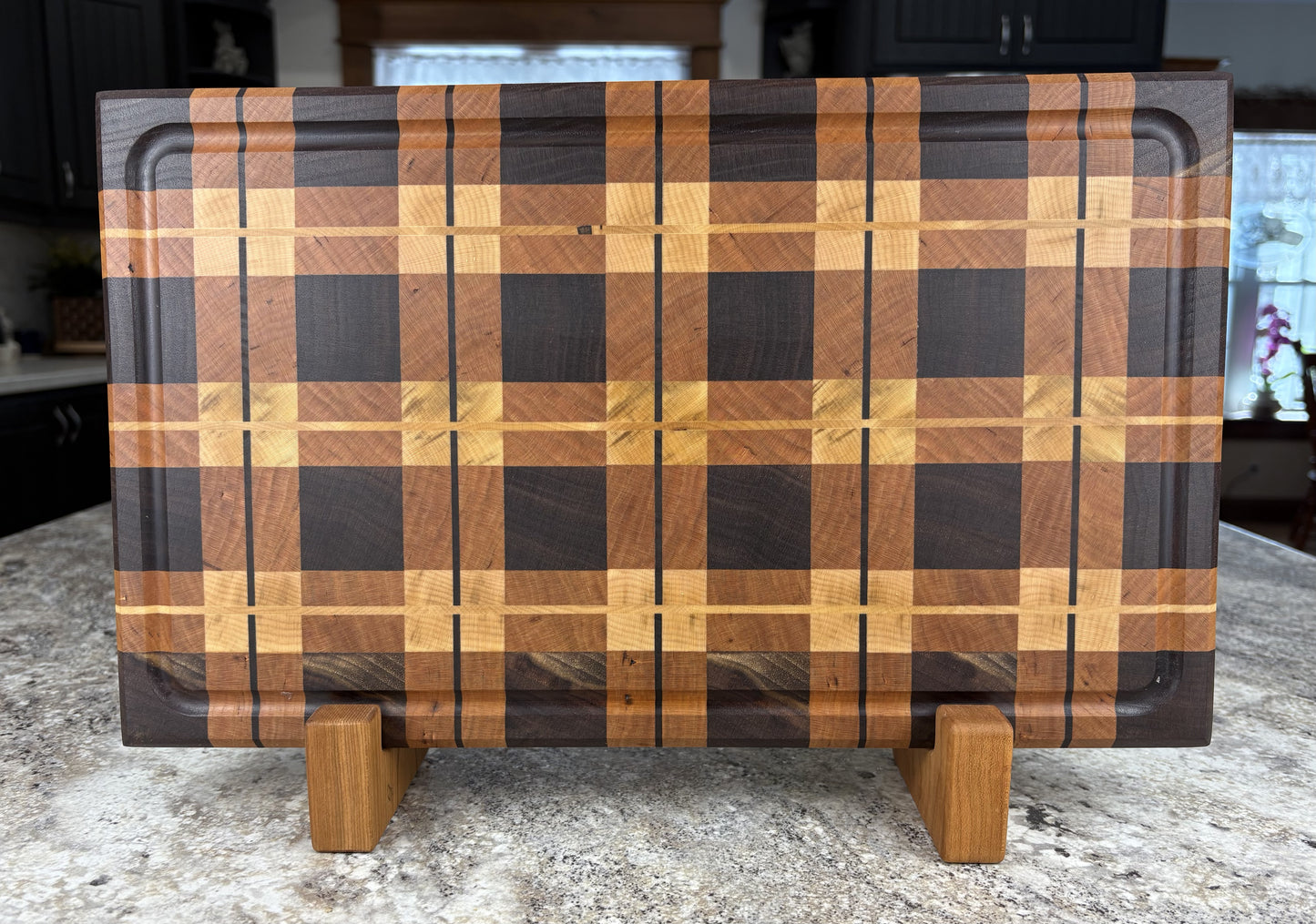 WALNUT, CHERRY AND MAPLE PLAID END GRAIN CUTTING BOARD