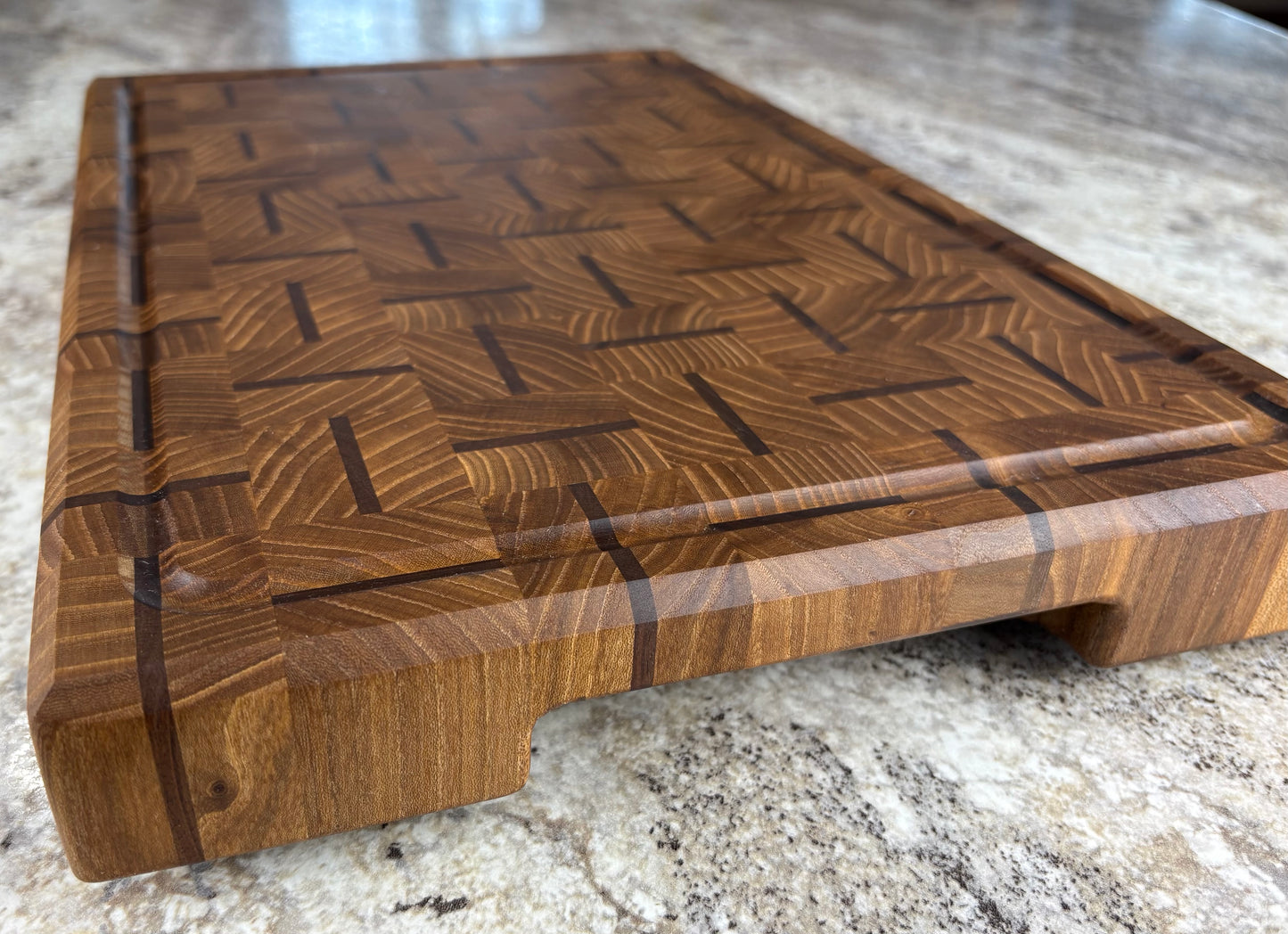RED ELM WITH ALTERNATING WALNUT STRIPS END GRAIN CUTTING BOARD