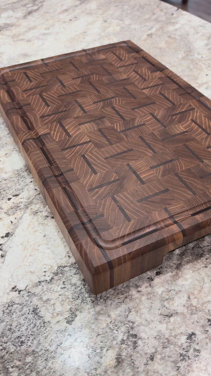 RED ELM WITH ALTERNATING WALNUT STRIPS END GRAIN CUTTING BOARD